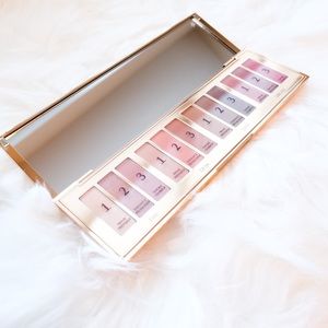 ⚡️SALE⚡️🎉HP🎊 ✨ INSTANT EYE PALETTE - PILLOW TALK